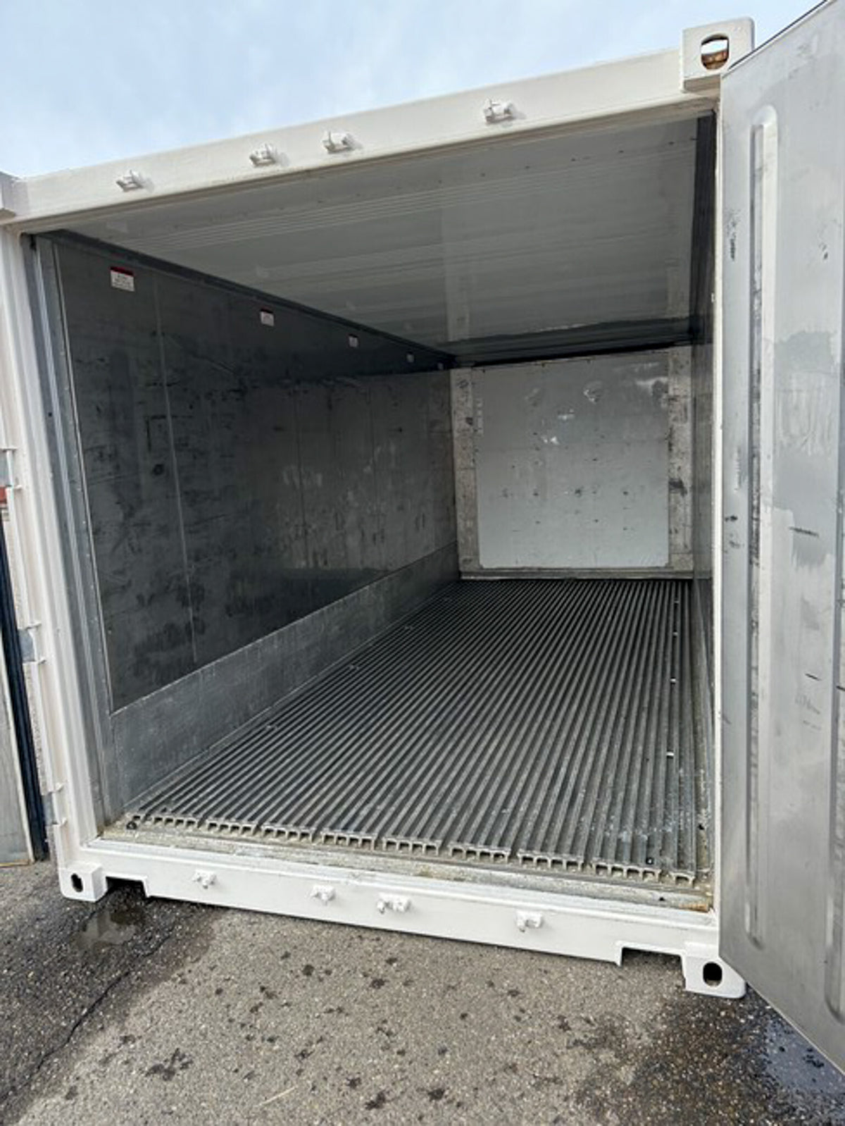 20 FT Used Refrigerated Shipping Container image 2