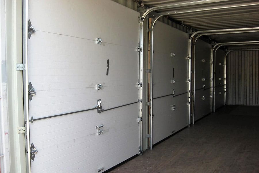 INSULATED GARAGE DOORS
