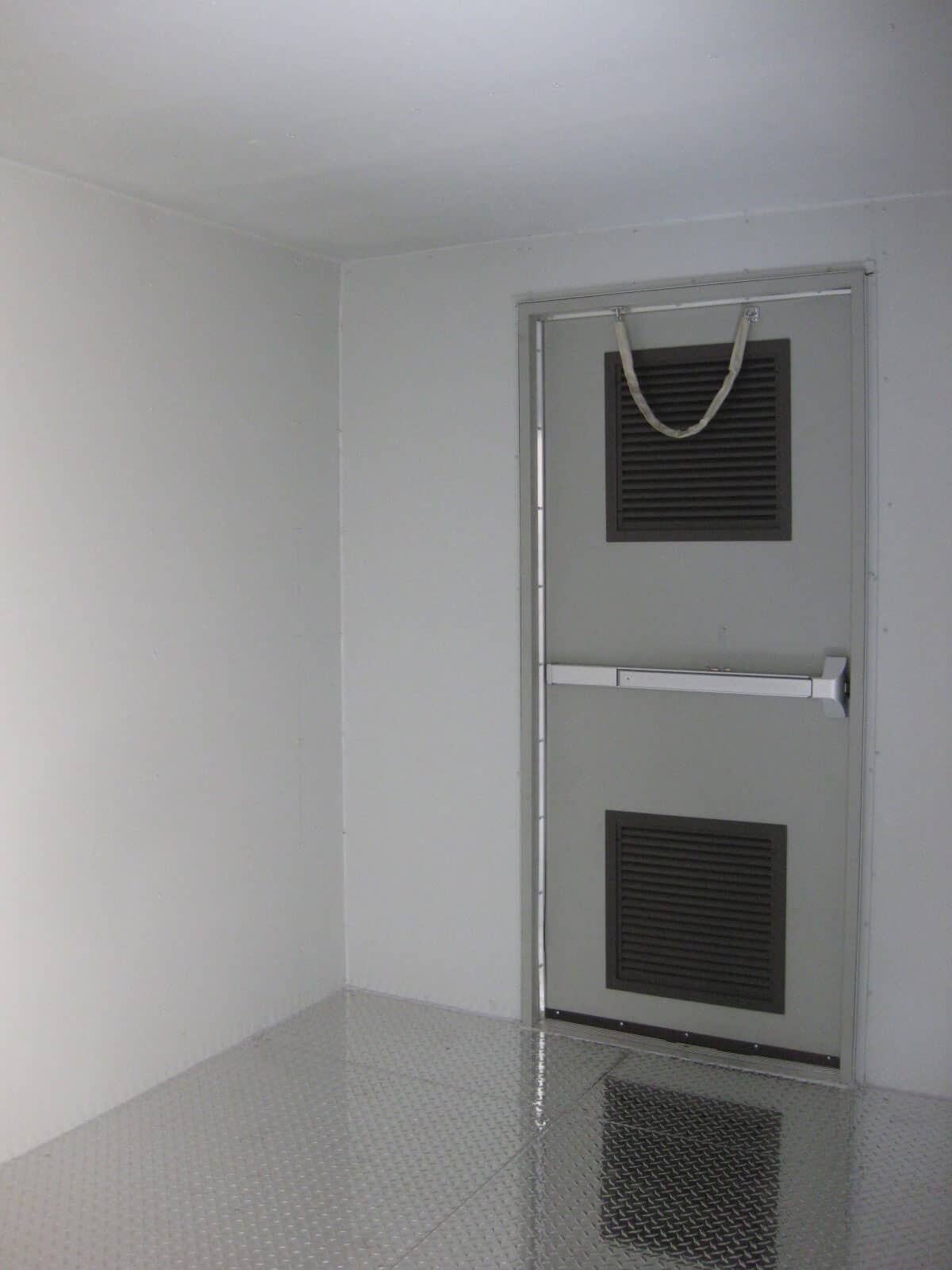 INDUSTRIAL MAN DOOR image 4